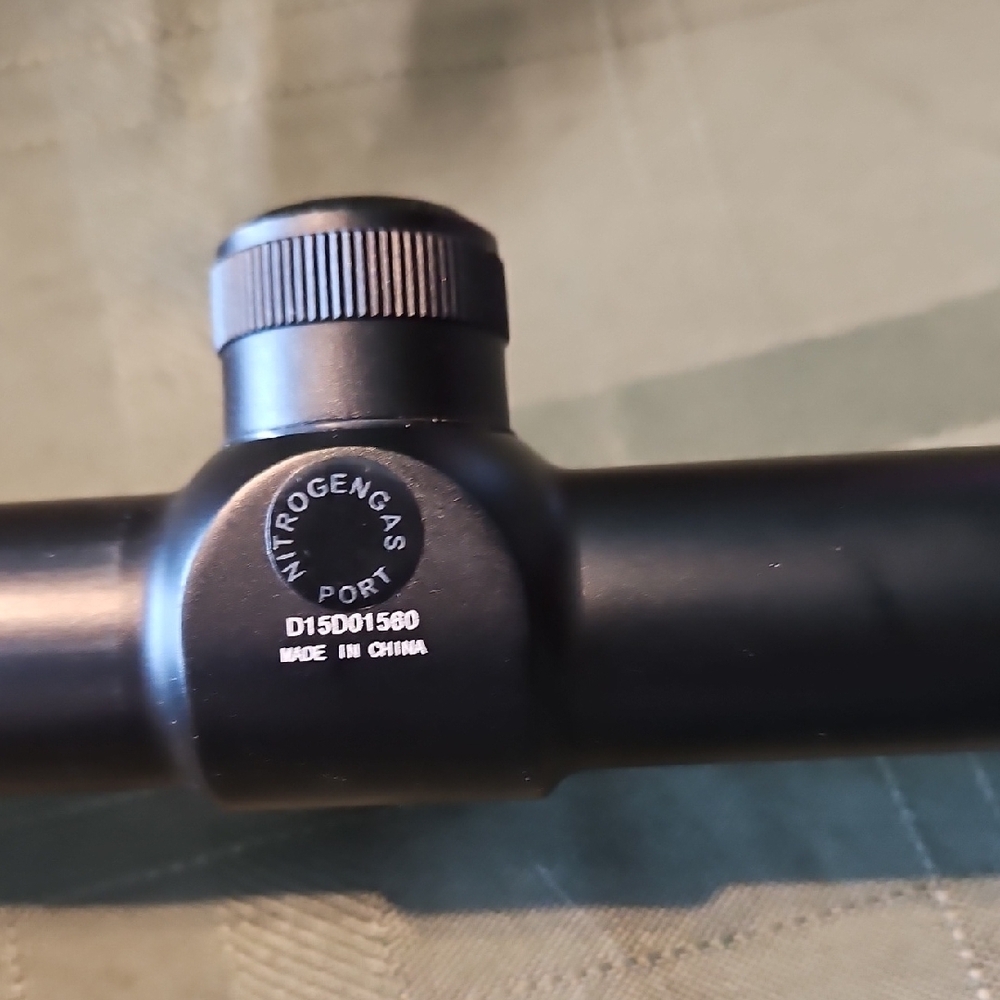 Center Point Black Rifle Scope 3-9x32 - Picture 3 of 7
